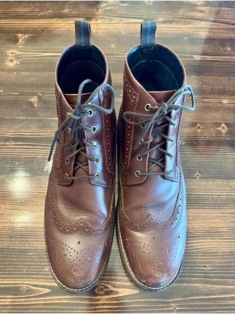 Nunn Bush refined leather
